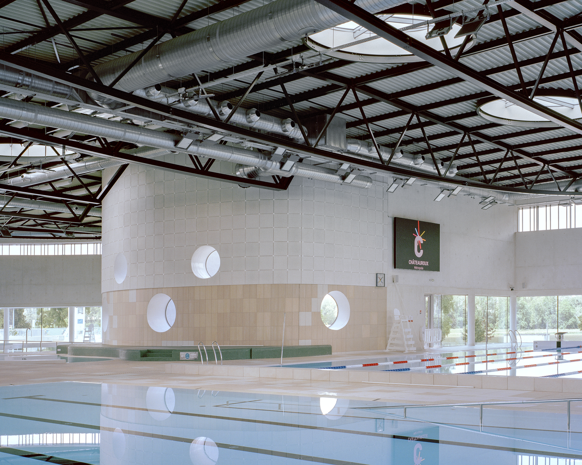 Balsaneo 水上运动中心丨法国丨Mikou Studio-23