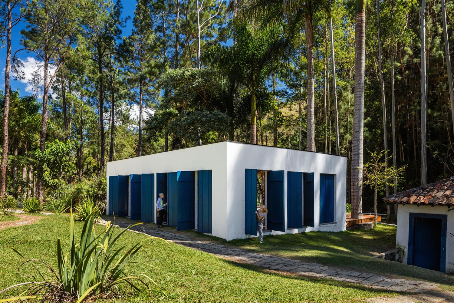 卡图萨巴艺术画廊-4