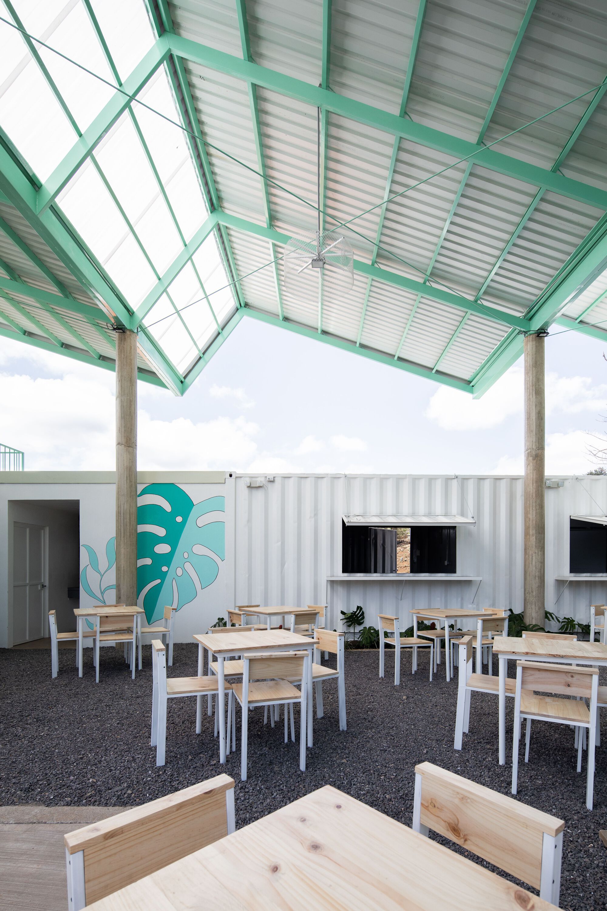 美食广场 224 号路线丨哥斯达黎加丨Quince Cero Uno Arquitectura-21