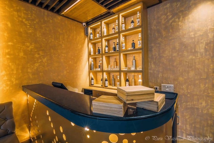 印度 YBS 设计打造的地狱火焰餐厅-11