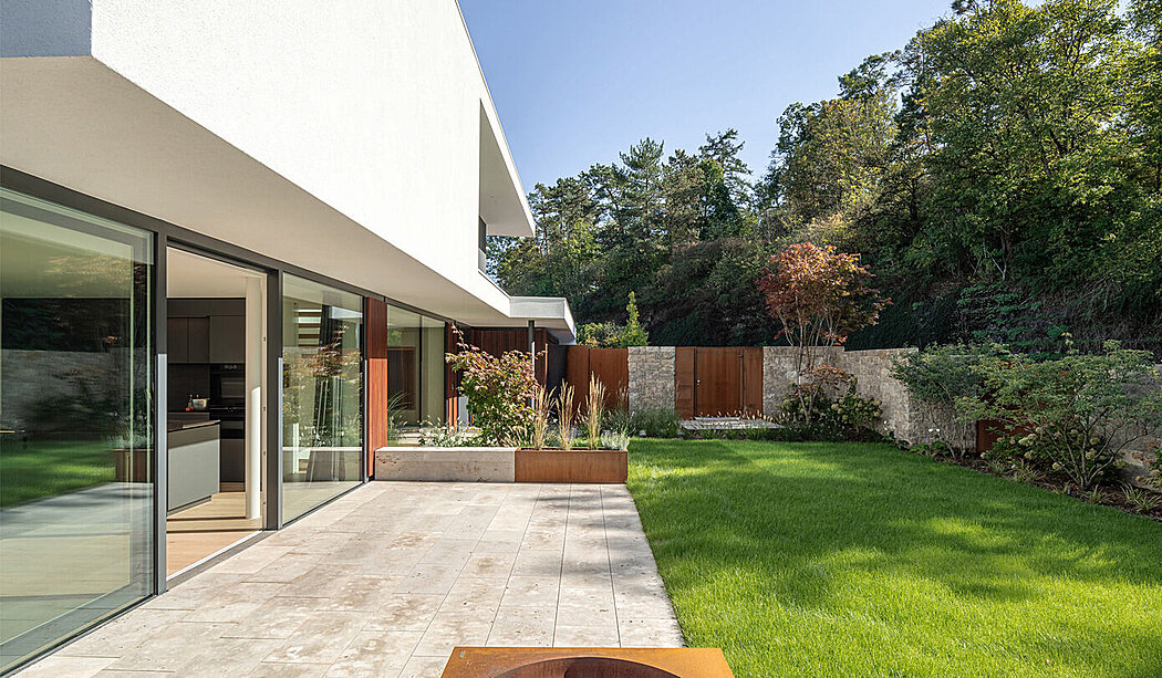 盖林根的别墅丨德国丨Weber + Hummel Architekten-2