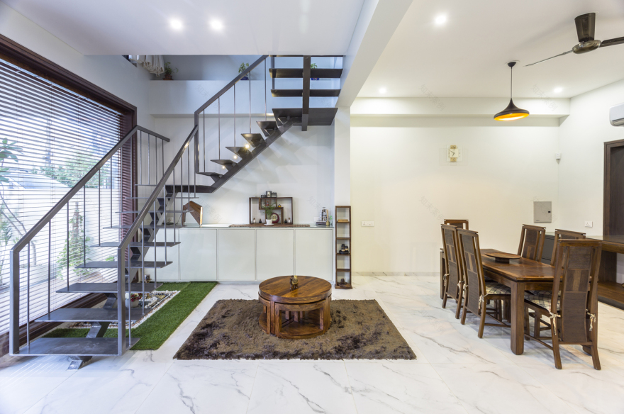 Sky Box House Garg Architects-59