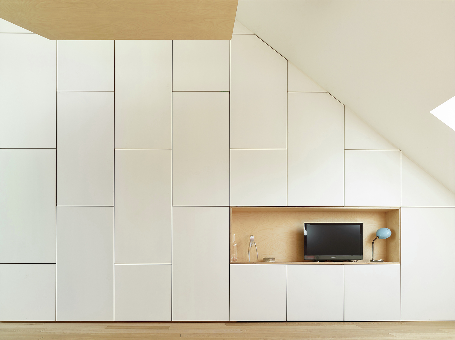 Terraced-House Renovation / Edouard Brunet + François Martens-44