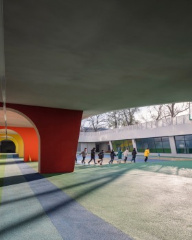 北京新世纪实验小学改造设计丨中国北京丨URBANUS都市实践