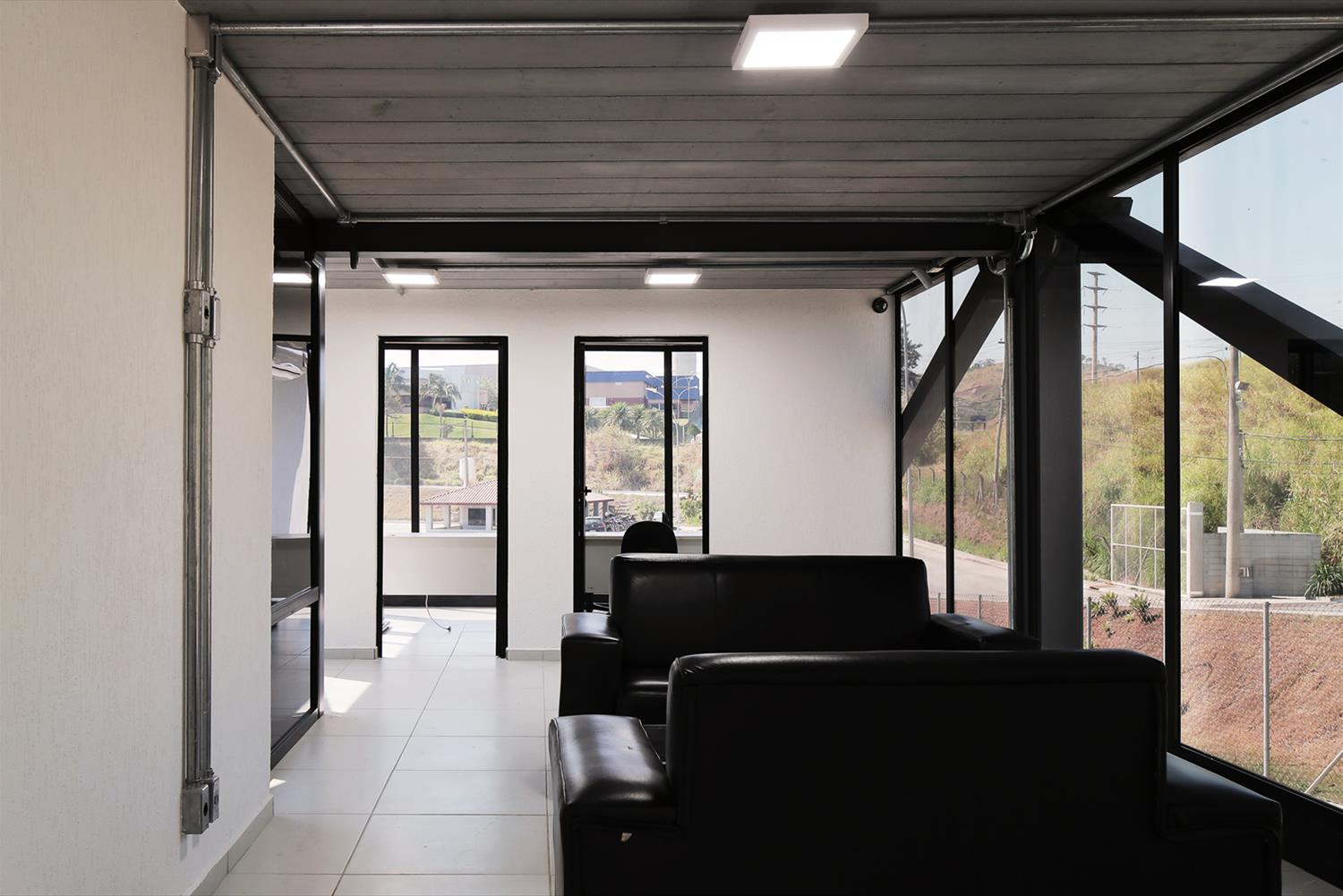 巴西 B&F Dias 工业建筑,尊重自然与现代工业风格的完美结合-3