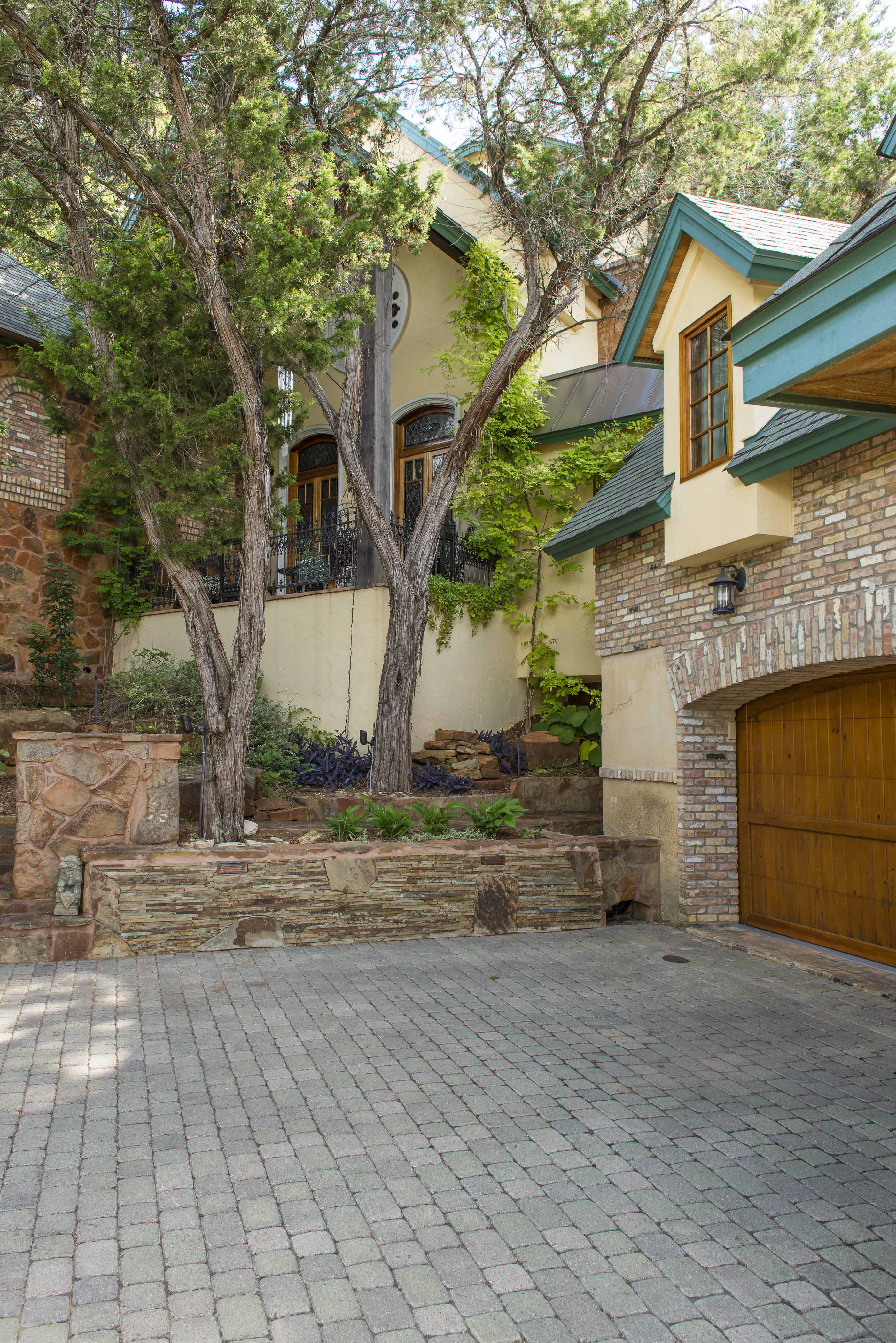 The High Road | Elliot Johnson, AIA-57