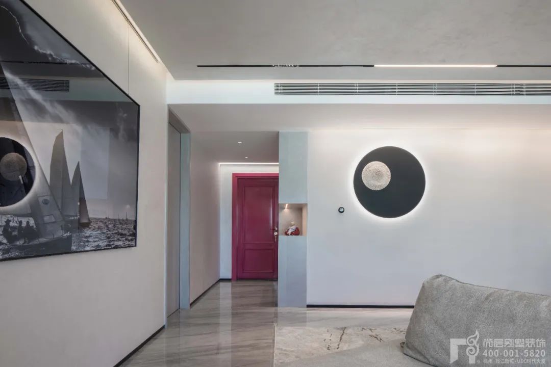以“自然,水,帆”为主题的现代简约别墅设计丨中国杭州丨尚层别墅装饰-23