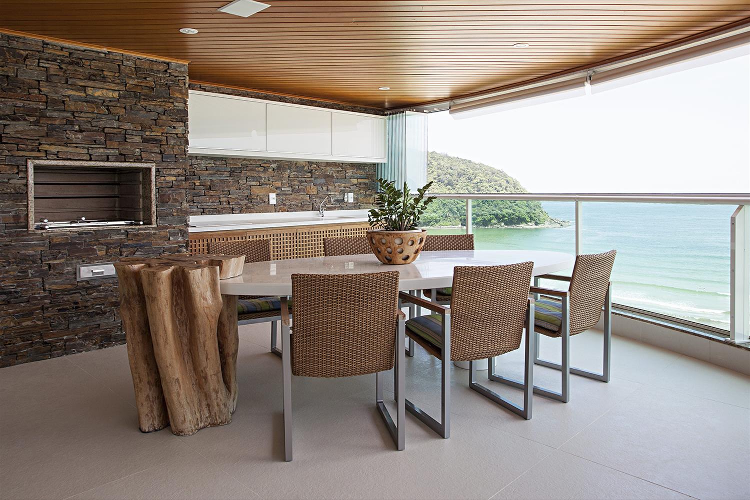 巴西圣洛伦索海岸公寓 | 木质魅力的现代住宅设计-6