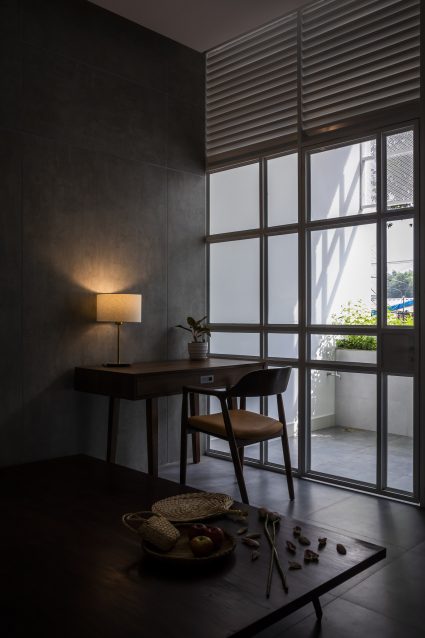 J酒店；J寓所；J住宅（需结合具体语境确定最合适的表述，这里提供较常见的几种，若非要取一种最可能通用的，优先选J酒店 ） 丨越南-21