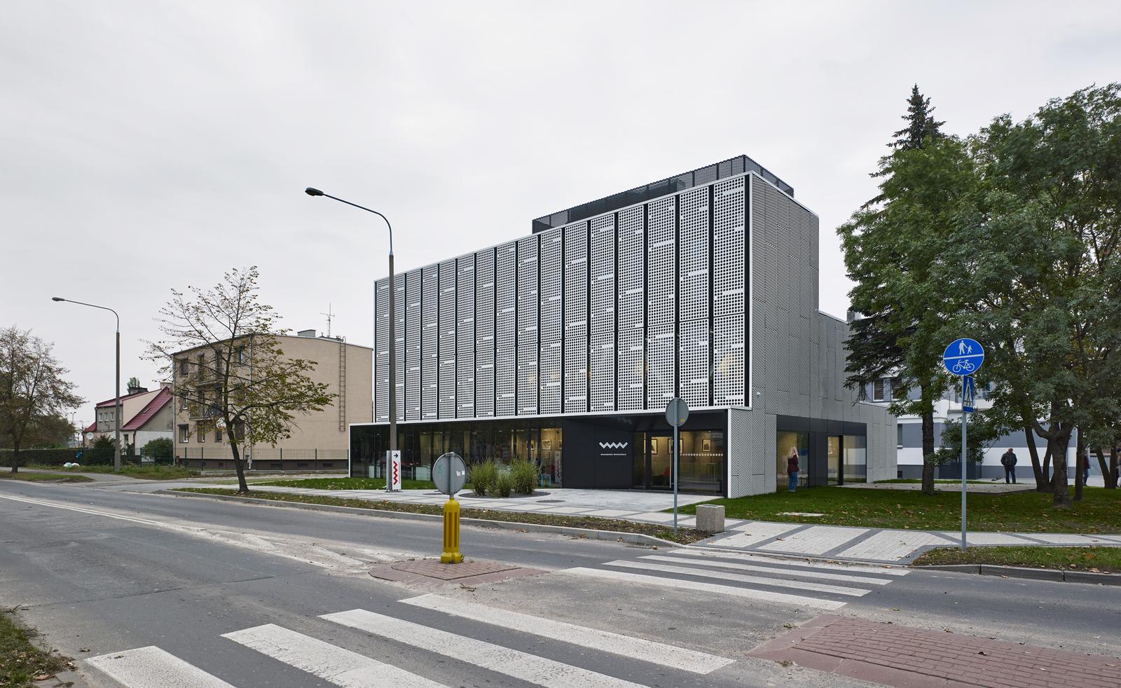 WIADOMOŚCI WRZESIŃSKIE - ARCHIUP - BIBLIOTEKA 3D-3