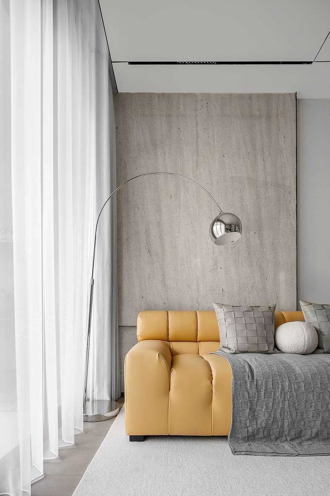 黄色花粉绘制的现代温馨空间丨中国揭阳丨AC•之晏设计-6