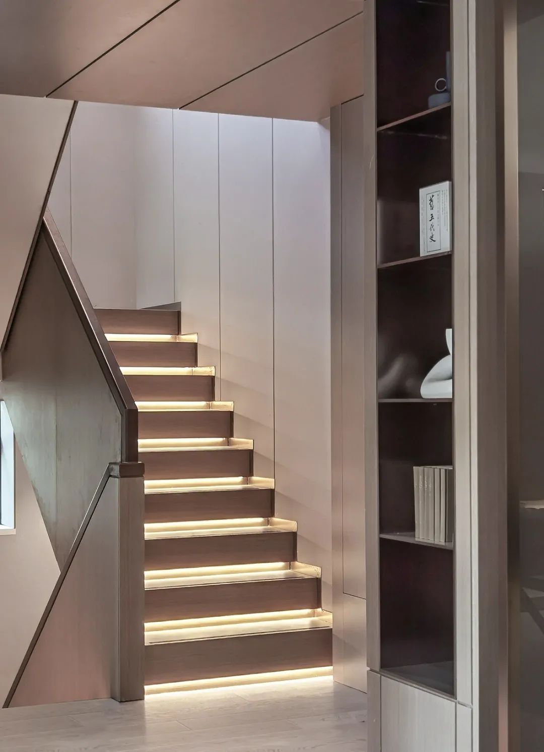 繁世中的宁静归所 | 北京亿城燕西华府 650㎡自然隐奢别墅设计-36