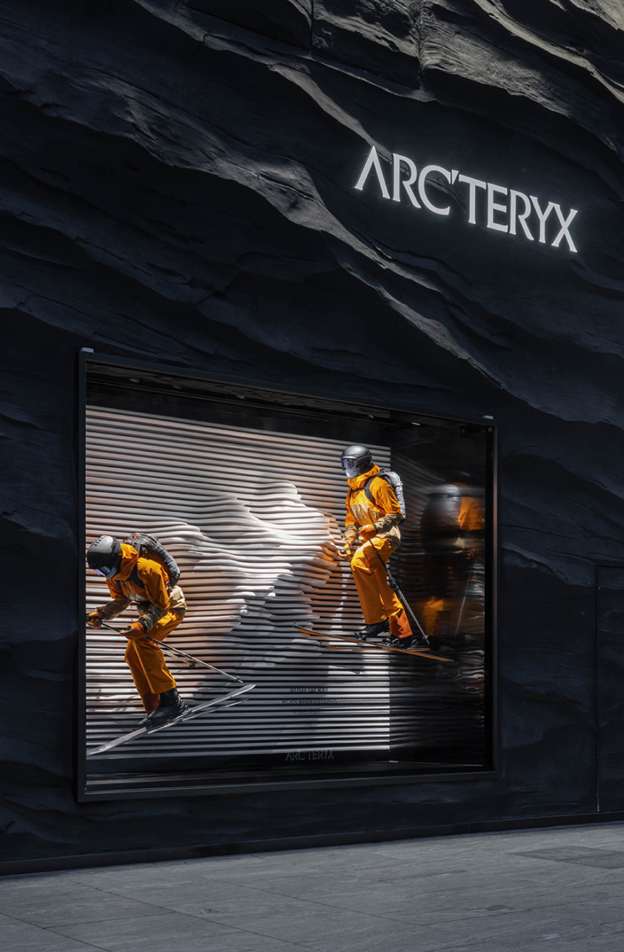 始祖鸟2025 7P\8P系列橱窗及DP设计丨PILLS-36