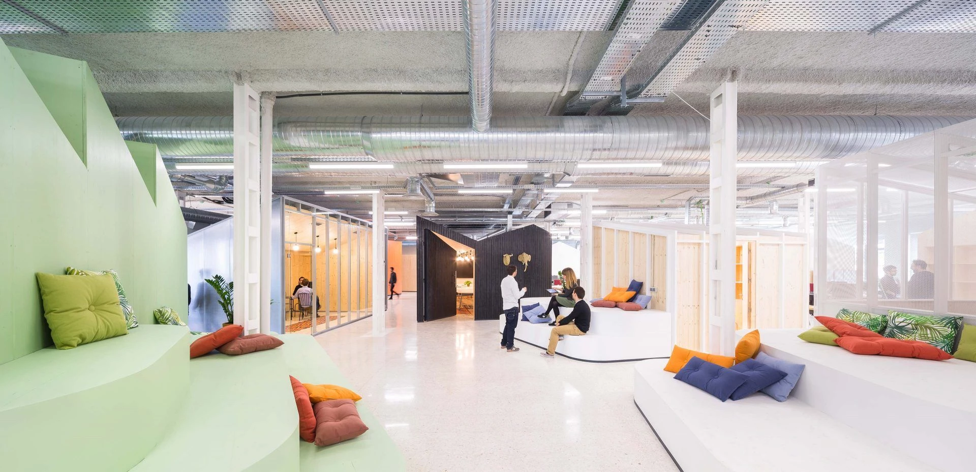 McCann 马德里总部丨西班牙马德里丨Studio Banana-33