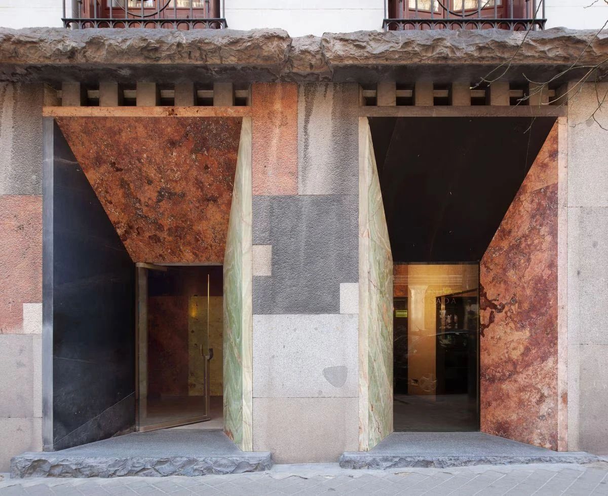 马德里 Brutalist 鞋履陈列室丨西班牙马德里丨Francisco Alonso-7