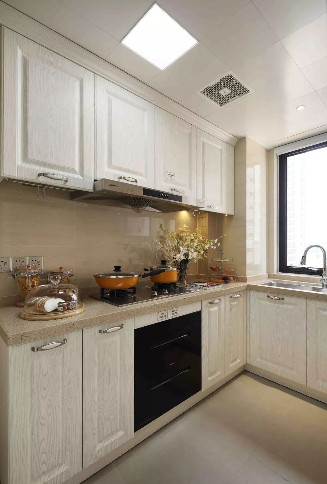 莫迪尼阿尼艺术情结下的现代空间设计-39