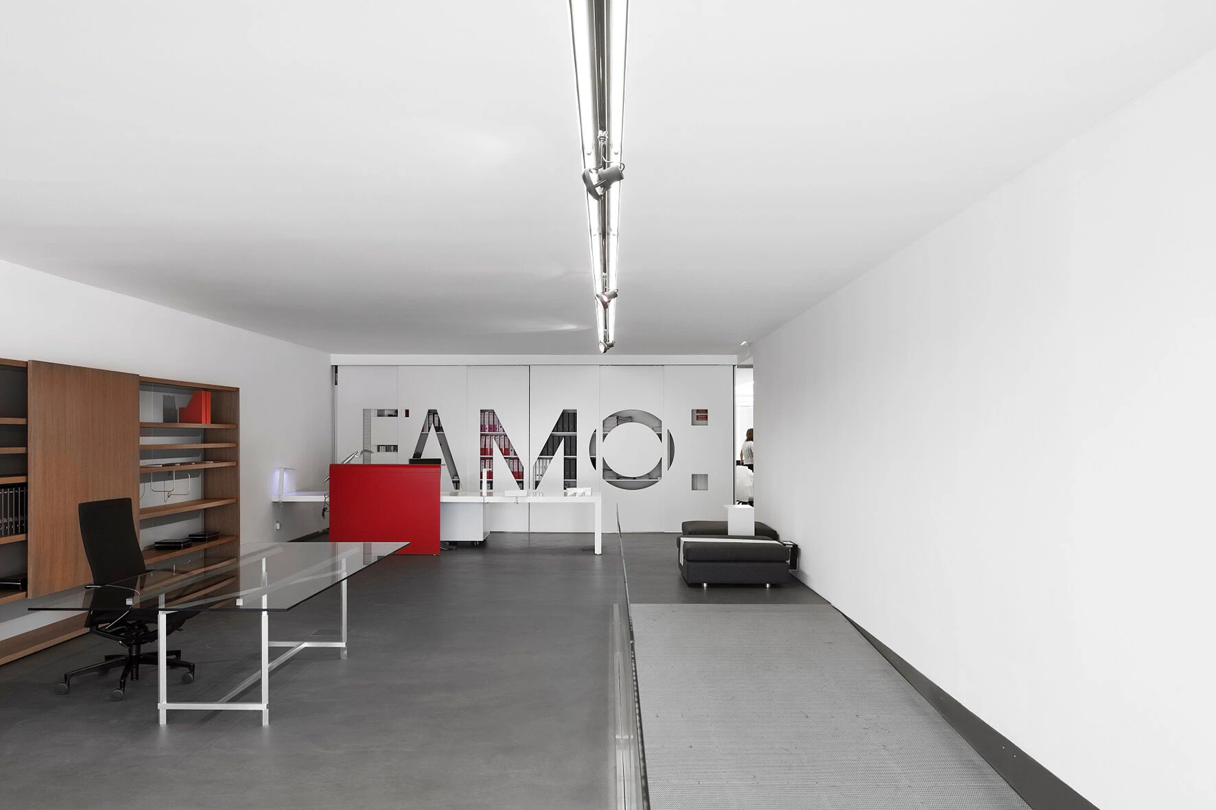 Famo Porto 展厅改造丨葡萄牙波尔图丨Moura Martins Arq.-35