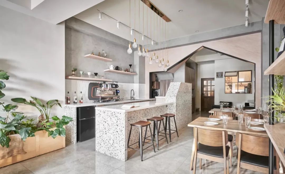 台中 Gatto Bianc 咖啡馆 | 法式复古怀旧风的设计演绎-40