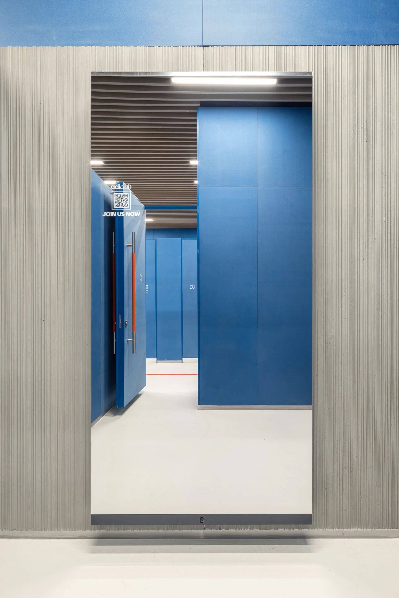 adidas 首家亚洲旗舰店丨韩国首尔丨万社设计-56