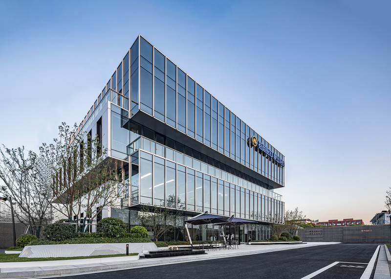 产业社区破局之路 · 智慧化,多元化,形象引领丨中国丨三益-154