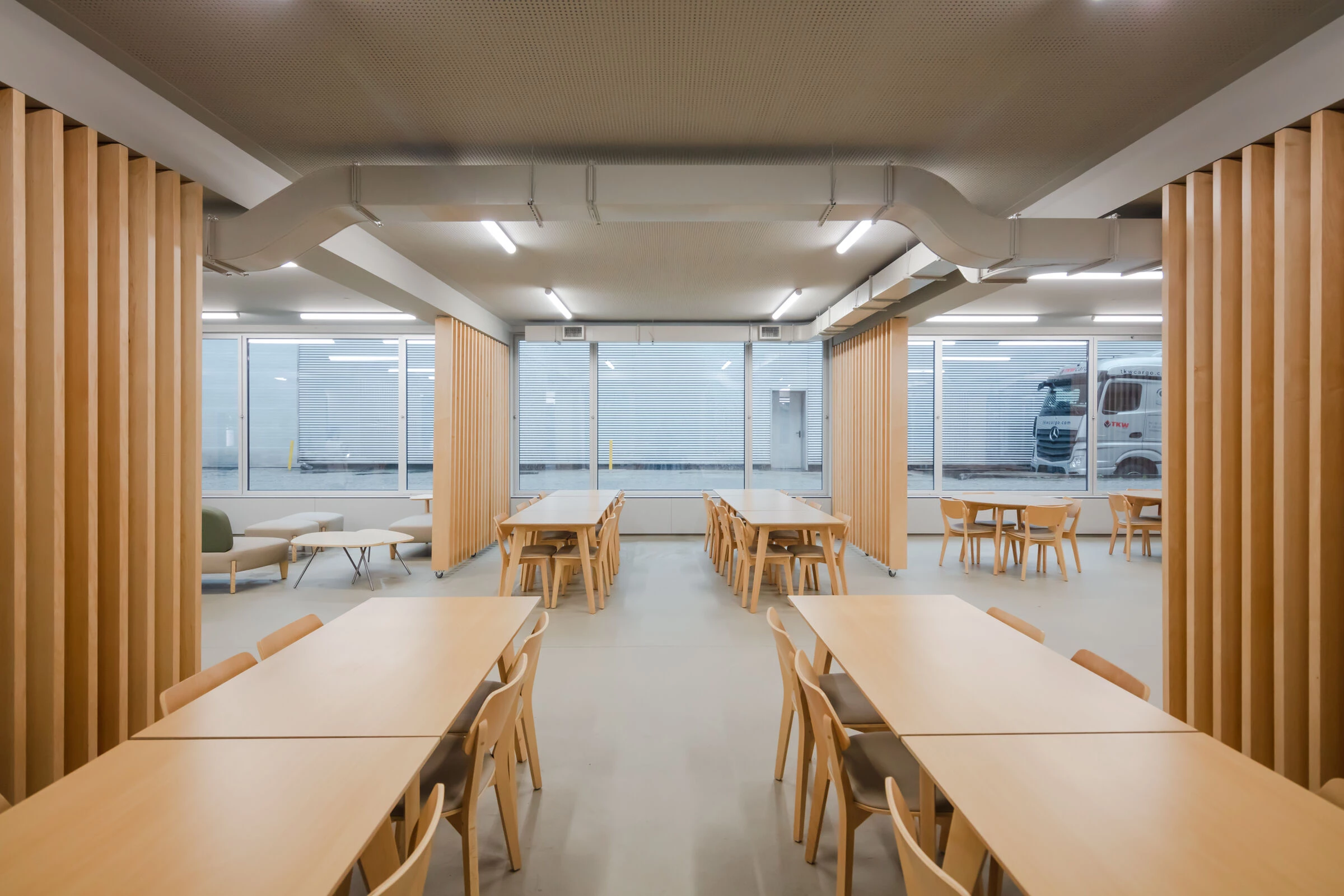 员工食堂丨葡萄牙波尔图丨Pedro Ferreira Architecture Studio-35