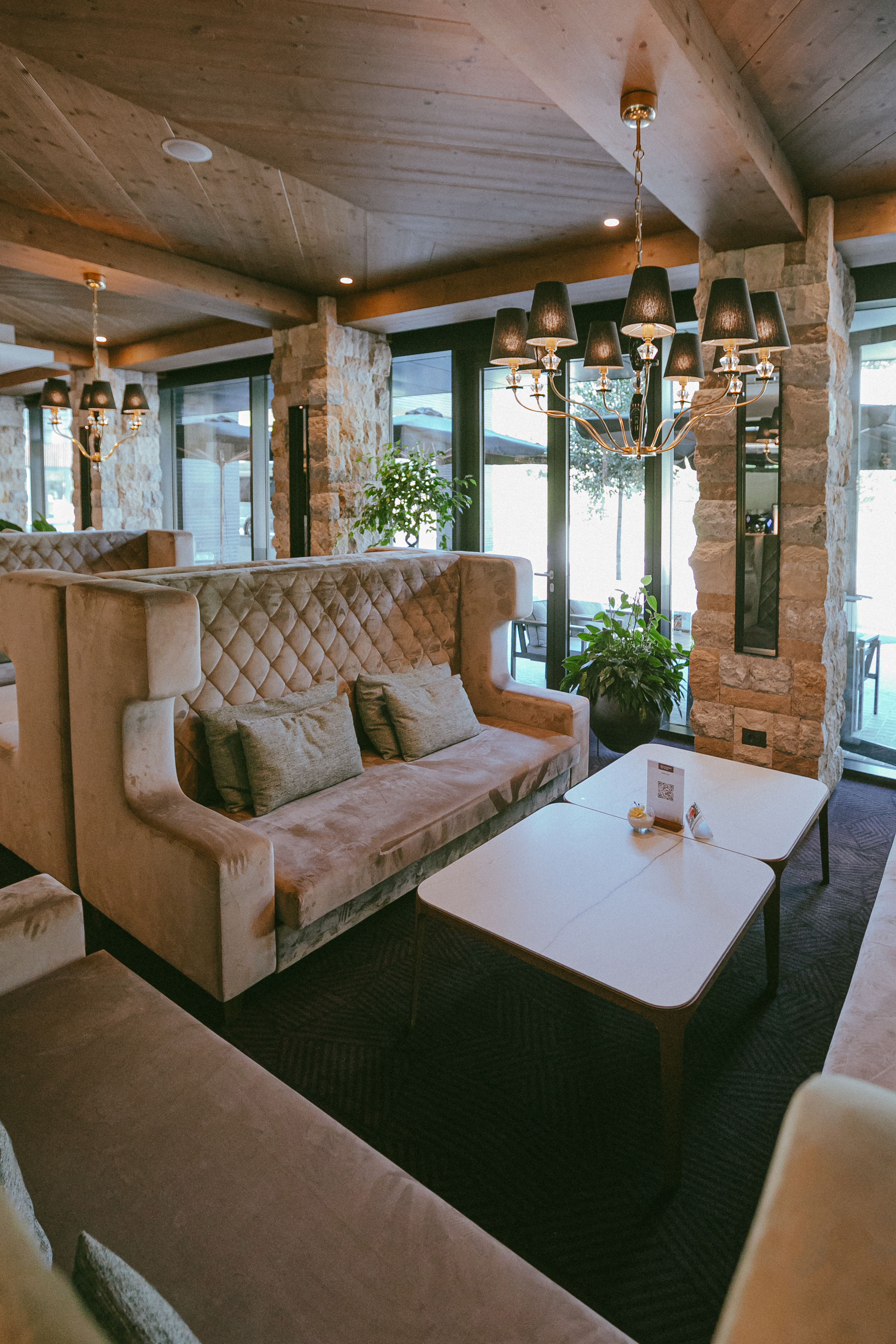 Hotel Habakuk 酒店中庭室内设计丨斯洛文尼亚丨Metka Komatar-17