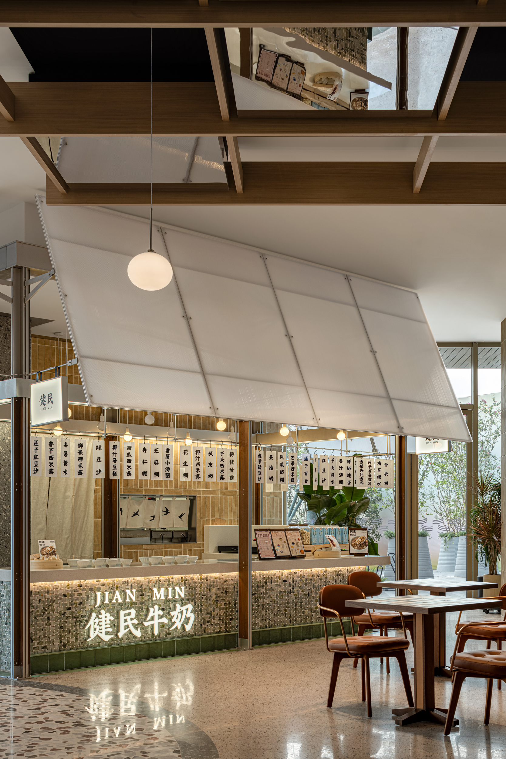 广州南站 · 檐下集丨中国广州丨超级平常空间设计-22