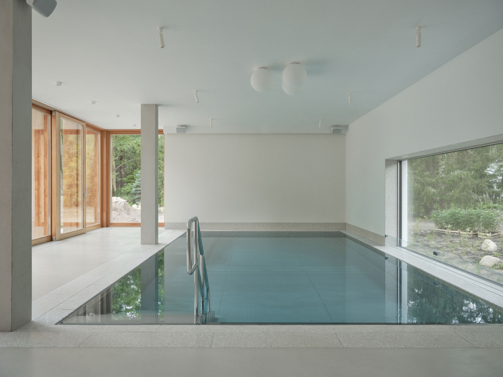 Konstancin带泳池的现代住宅丨波兰华沙丨Ewa Kaszuba-29