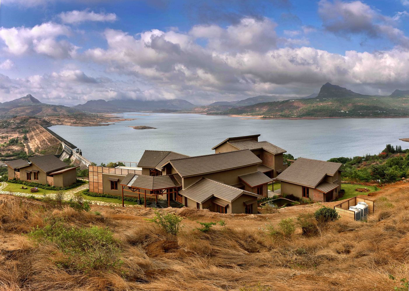 5 Element House  Studio PKA-57