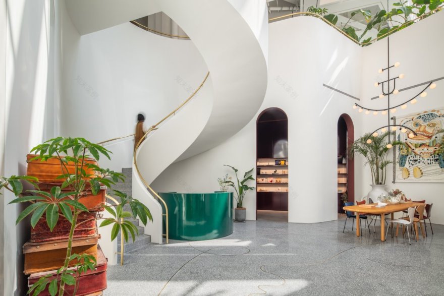 西安 Fritz Hansen 旗舰店,百年品牌融合古老建筑-22