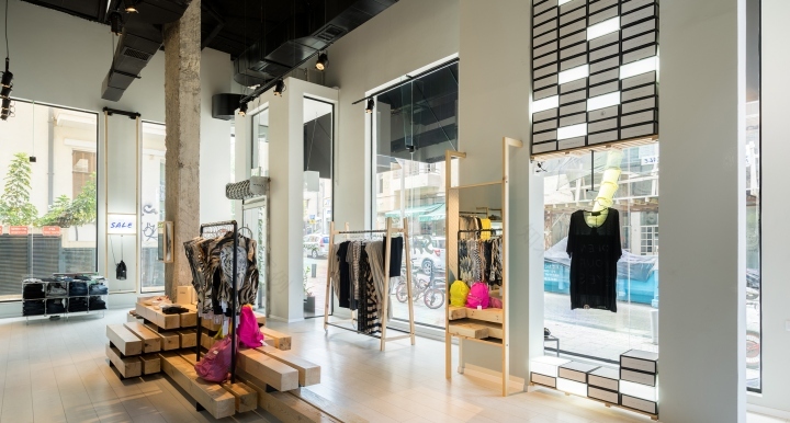 Belle & Sue Tel Aviv 时尚店铺设计-20