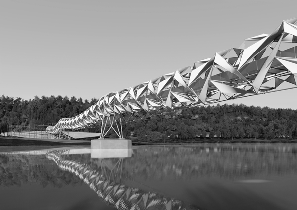 Lávka pro pěší a cyklisty | Alena Slabá -1