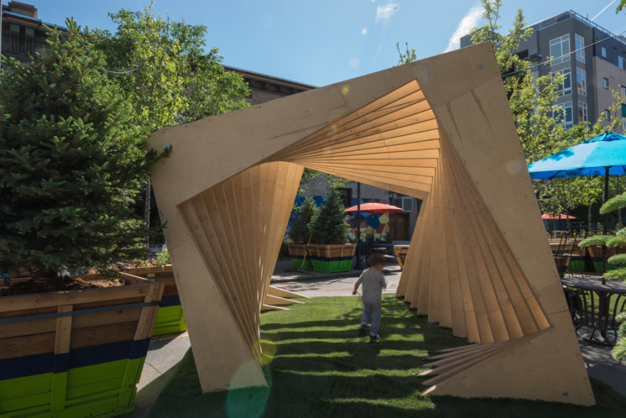 the square on 21st-0