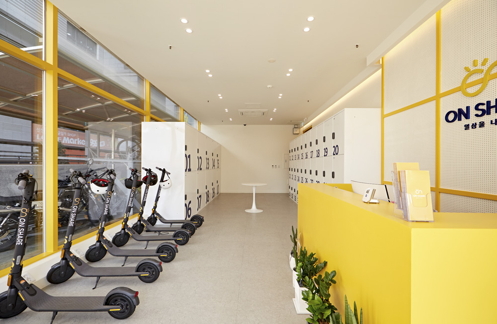 首尔仓库变身创意办公空间-3