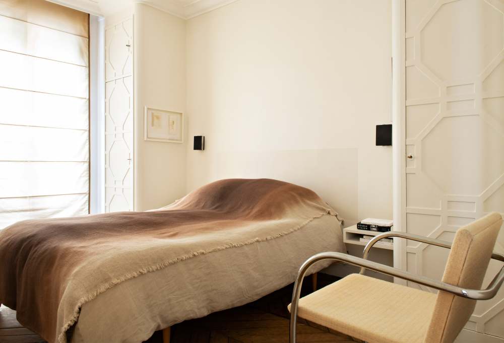 巴黎历史公寓的现代改造-14