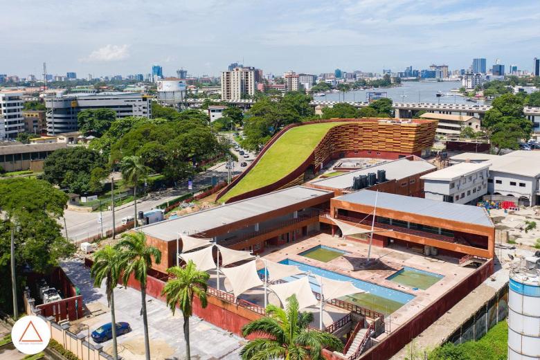 SI.SA (Studio Imagine Simply Architecture)丨JK Randle Centre for Yoruba History & Culture – Pool and Arcade丨Nigeria-1