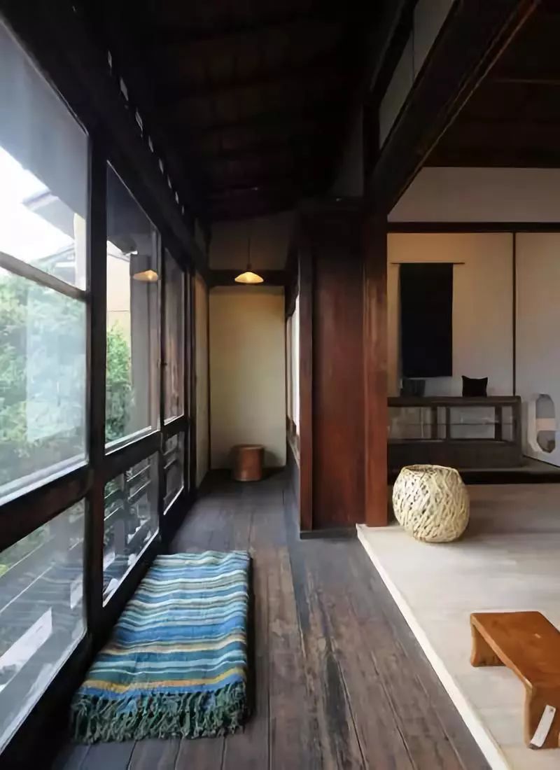 缘侧空间的禅意美学——黑川纪章与芦原义信的设计思想-16