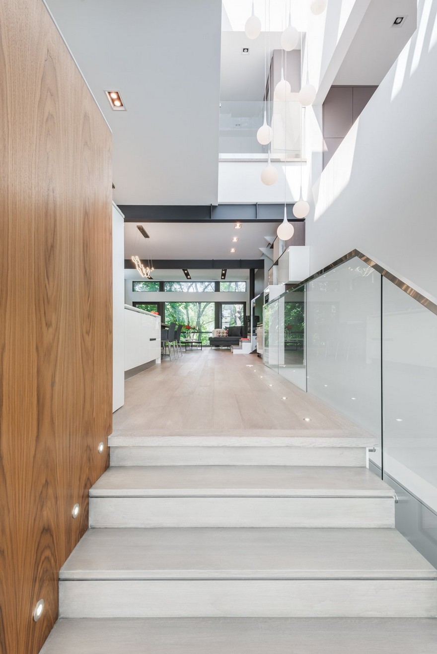Renovation of a 1960’s Side Split Home in Toronto by Urbanscape Architects-6