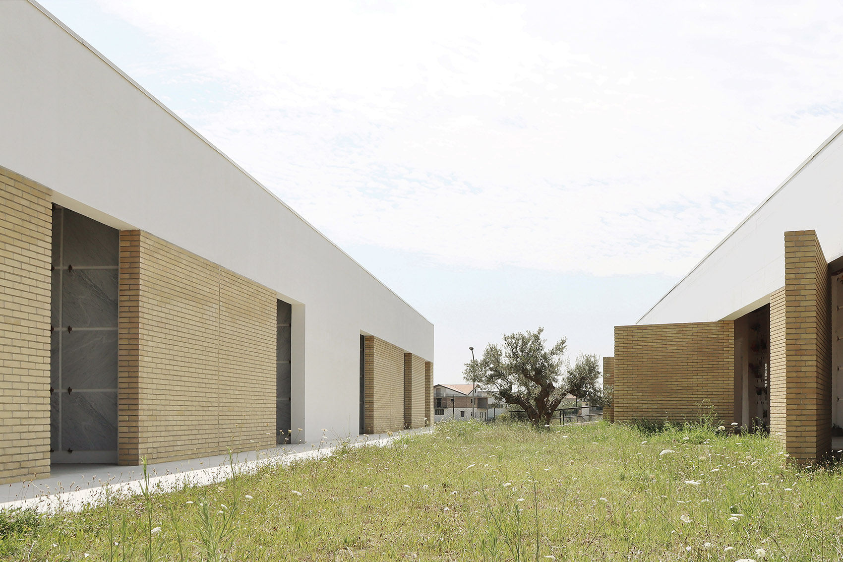 意大利Frisa公墓扩建与纪念性景观丨arcari cimini architettura-8