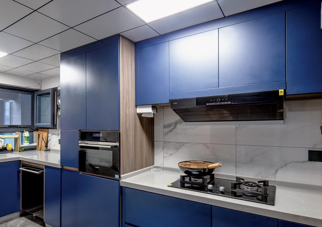 新婚夫妻现代风家居设计-162