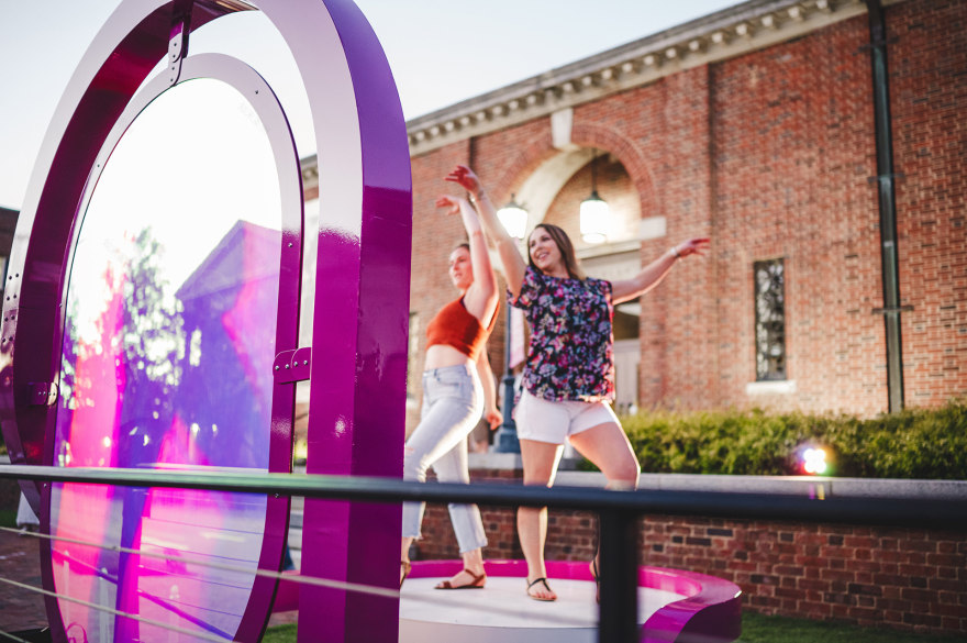 由于pARC可能是特定领域的专业术语,不清楚其确切含义,无法提供准确翻译 丨美国教堂山丨Urban Conga 工作室-13