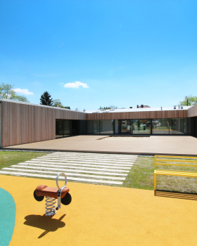 Adamów 托儿所丨波兰丨xystudio