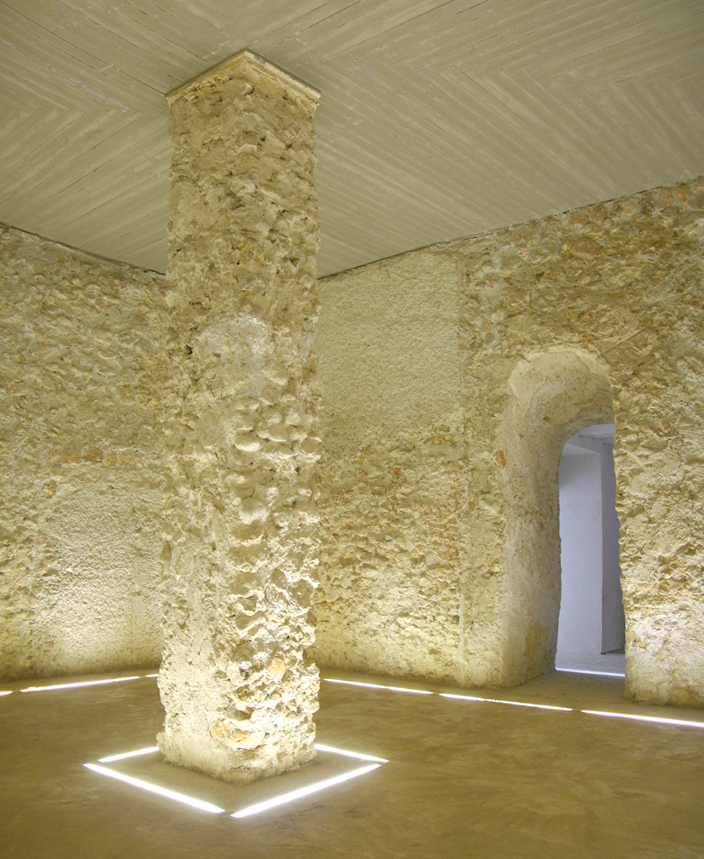 胡斯卡尔堡垒“塔楼致敬”项目 · 恢复景观视野,重塑军事地标-8