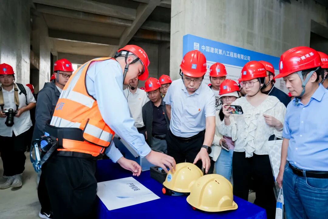 推动昆山城市品质“腾空飞跃”！中建八局昆山城投新天地项目主体结构全面封顶-57