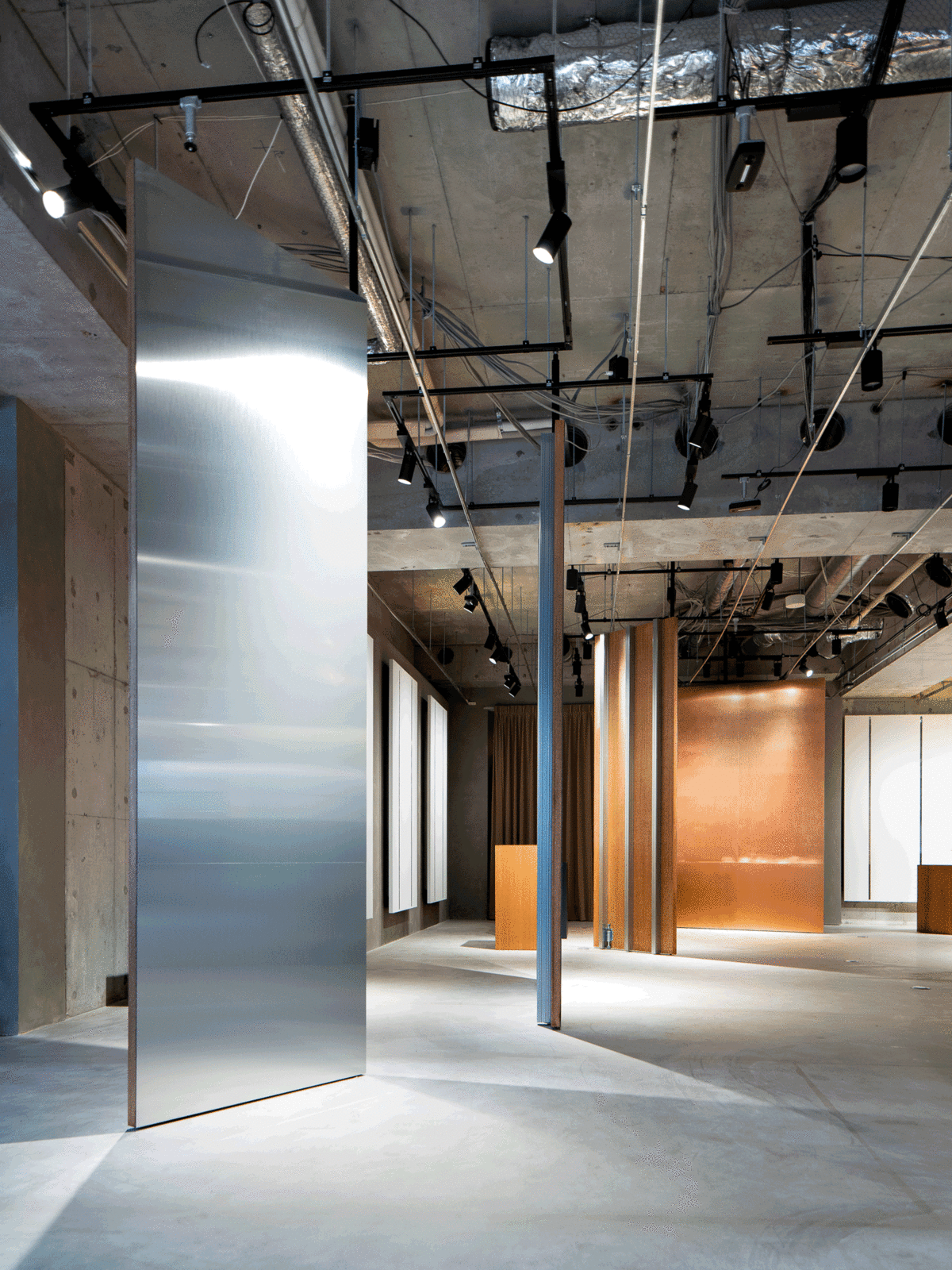 东京时尚区的“戏院”商店丨日本东京丨Haruki Oku Design,PANPROJECTS-21