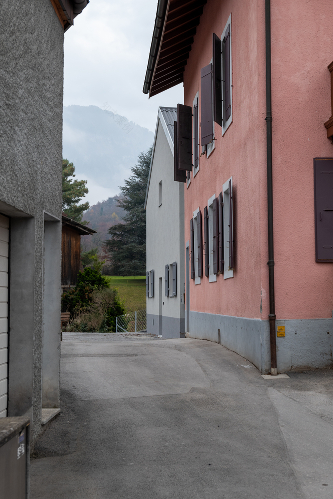 瑞士 Be· 村混凝土与木材结合的现代别墅设计丨studio SML-31