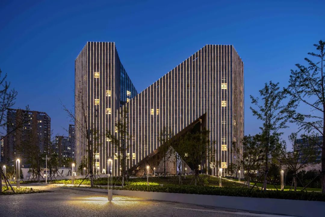 新作|青核INNNG国际人才社区建筑照明设计-17