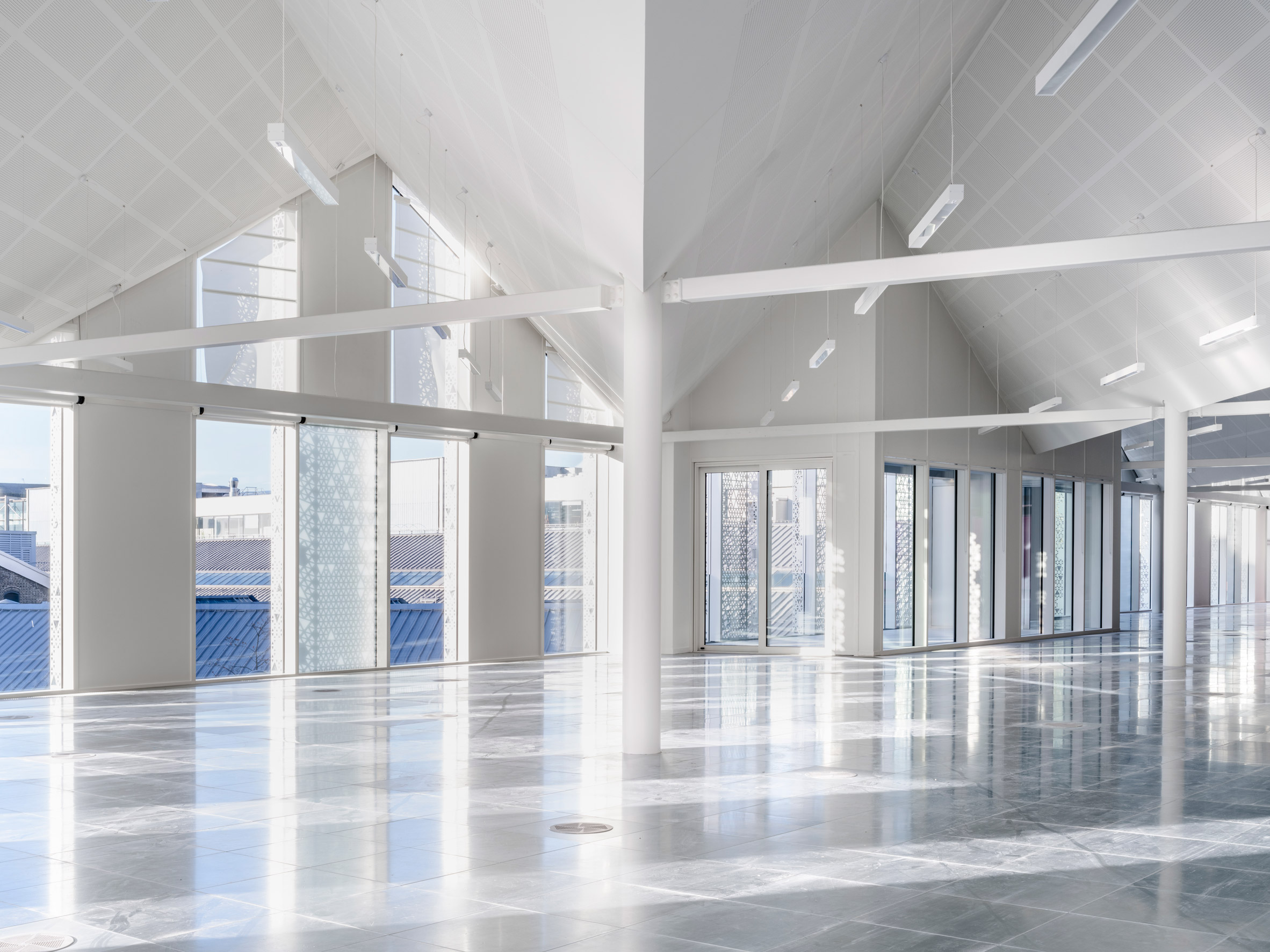 伦敦 King's Cross 新地标 | 工业风办公楼致敬历史-21