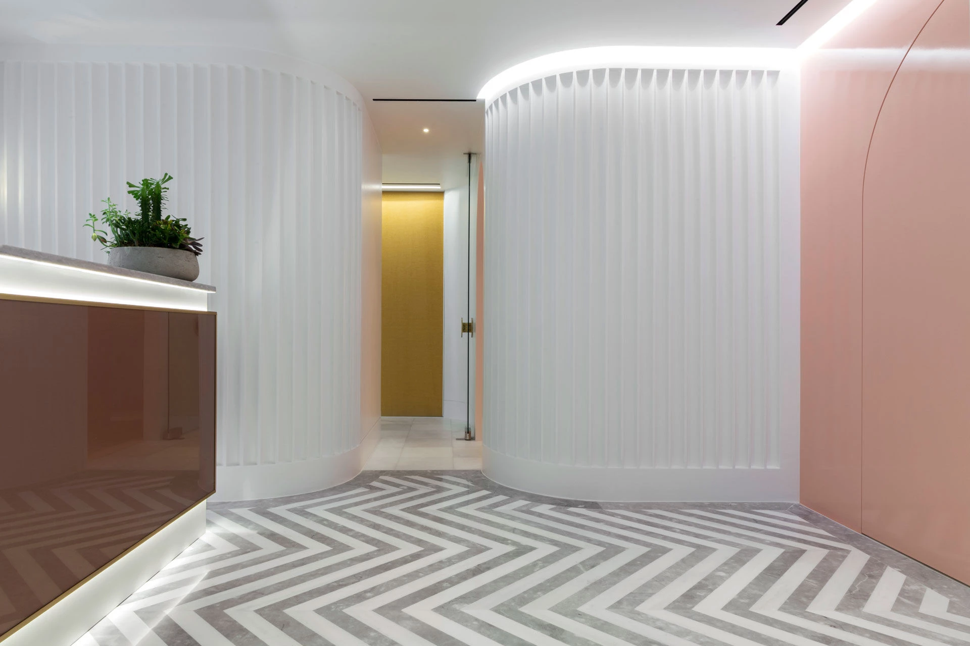 MALVEZ SHOWROOM & ATELIER-13