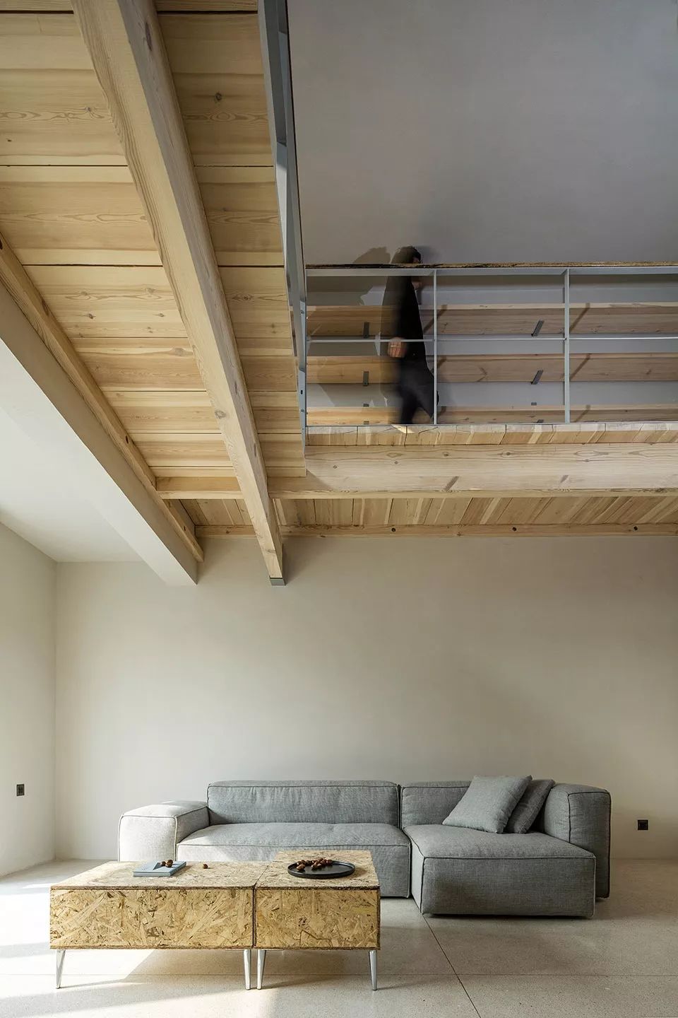 西安 198㎡自然原木居所，打造虚空之家-13